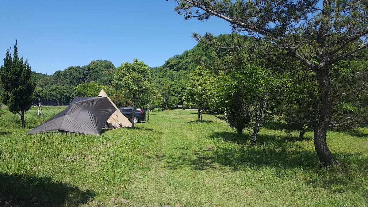 辻河原公園 - のどかな自然の中でのんびり。