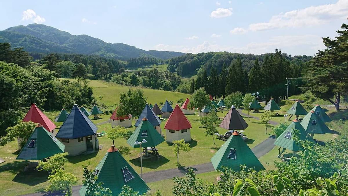 名川チェリリン村 - 八戸から好アクセス、広大な敷地で思う存分アウトドアをお楽しみください！