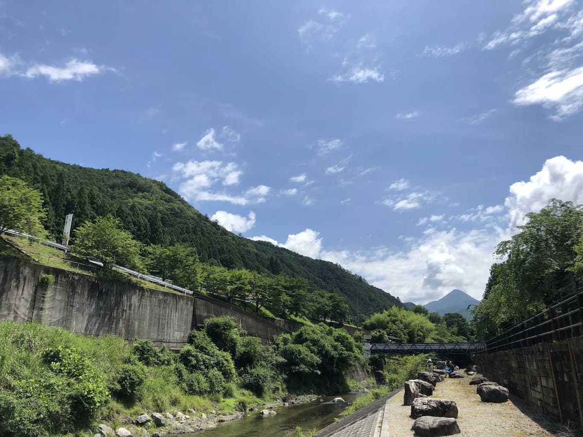 高見公園キャンプ場 - 季節に合わせた楽しみがあります