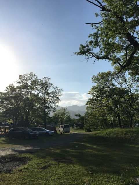 墓ノ木自然公園キャンプ場 - 川の近くにあるキャンプ場