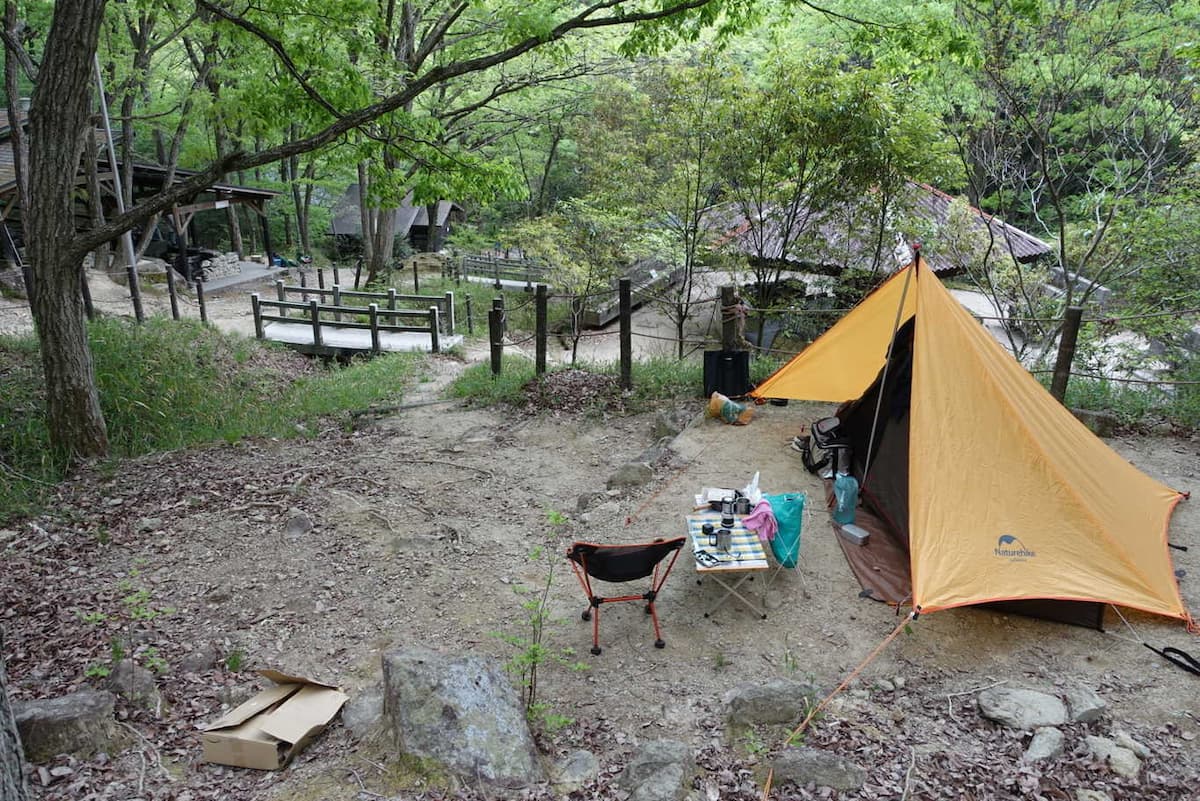 そうめん滝キャンプ場 - 手軽に楽しめる川岸キャンプ