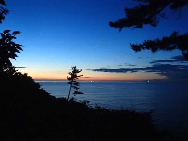 三崎公園キャンプ場 - 日本海に沈む夕日に感動。