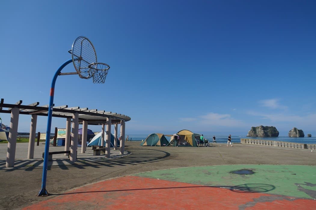 親子岩ふれ愛ビーチキャンプ場