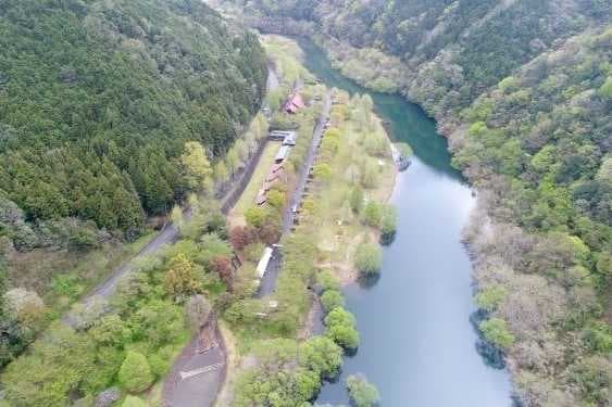 ふれあいパーク大原湖キャンプ場 - ようこそ！水と緑輝く湖畔のキャンプ場へ