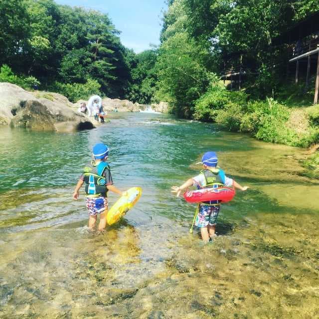 プレイパーク蛇喰 - 水遊びのできる川が流れ、釣りのベースにも最適！