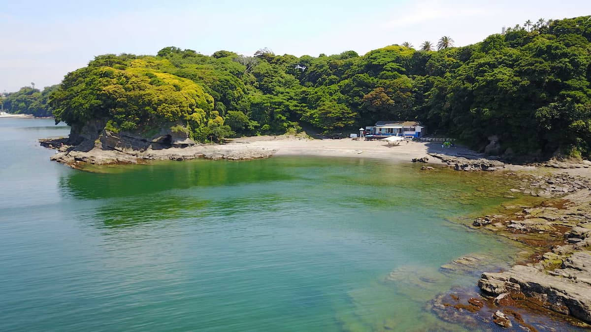 胴網ベース（旧：油壺アウトドアセンター） - プライベート感満載の小さなビーチで手ぶらでBBQはいかがですか。