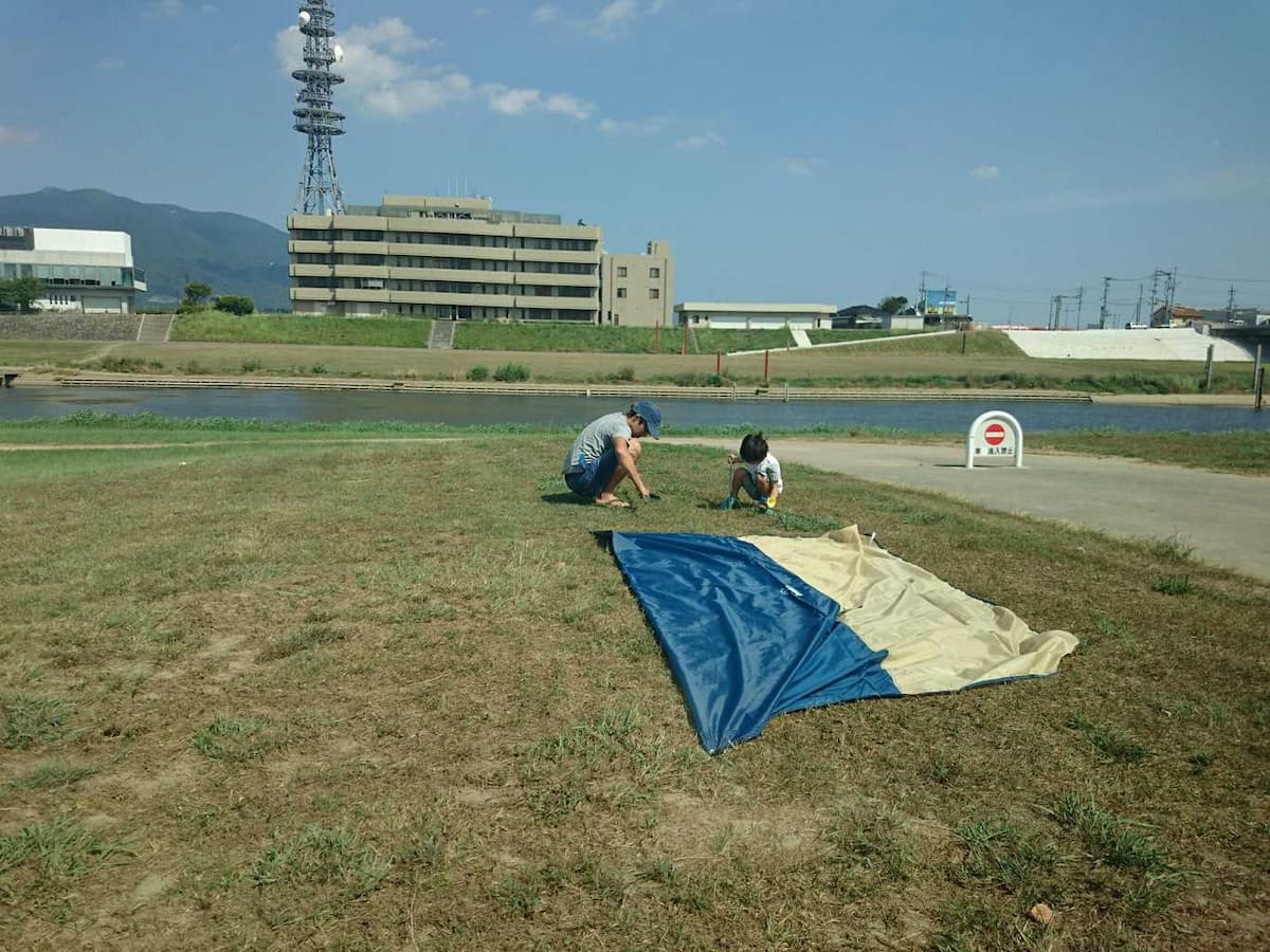 直方オートキャンプ場 - 河川敷にあるので川遊びに最適