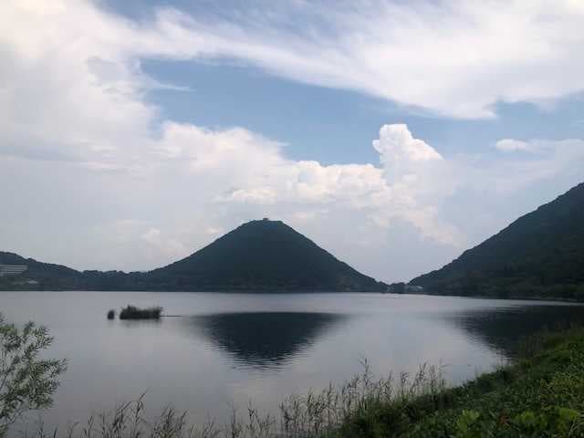 藺牟田池県立自然公園（キャンプ場） - 咲き誇る500本の桜！