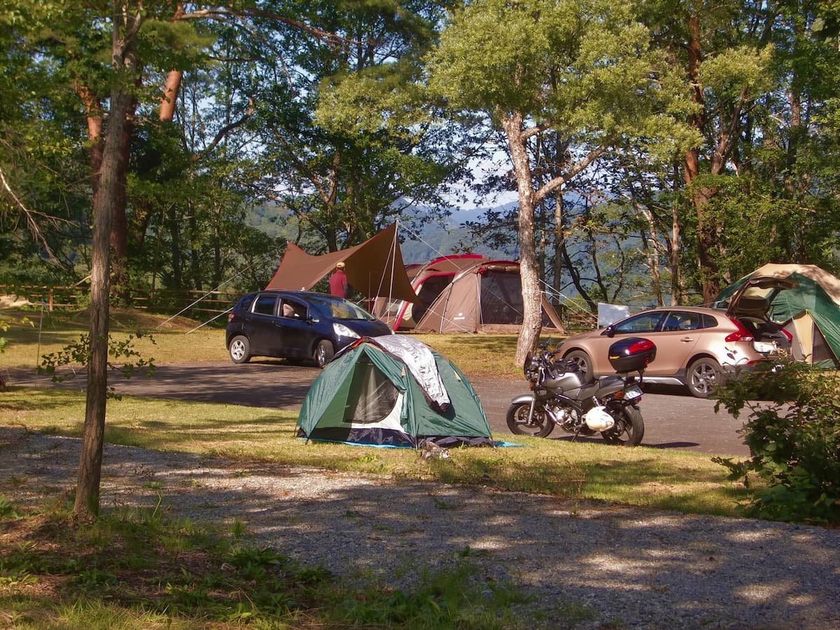 奥会津ただみの森キャンプ場 - 山間に位置するキャンプ場です。初夏の新緑、真夏の深緑、秋の紅葉と自然の一部になってのんびり過ごしてみませんか。